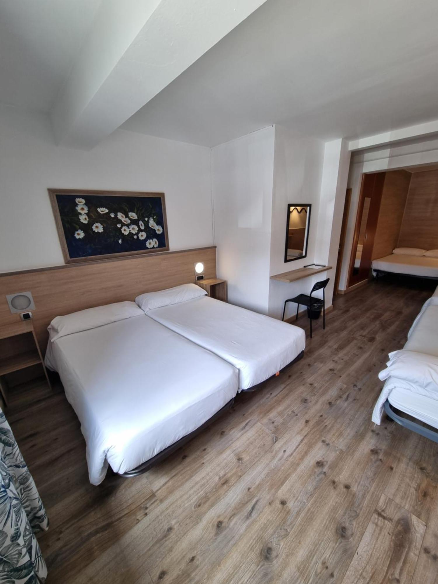 Hotel Avanti ปาสเดลากาซา ภายนอก รูปภาพ