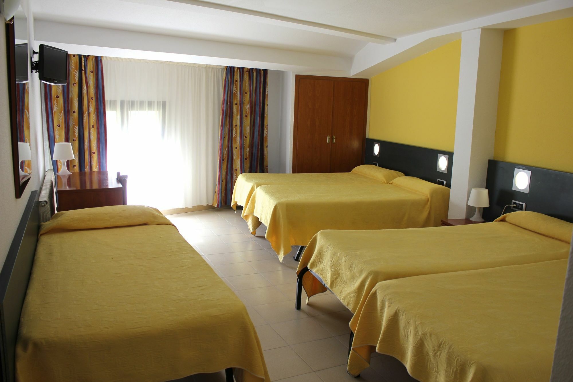 Hotel Avanti ปาสเดลากาซา ภายนอก รูปภาพ